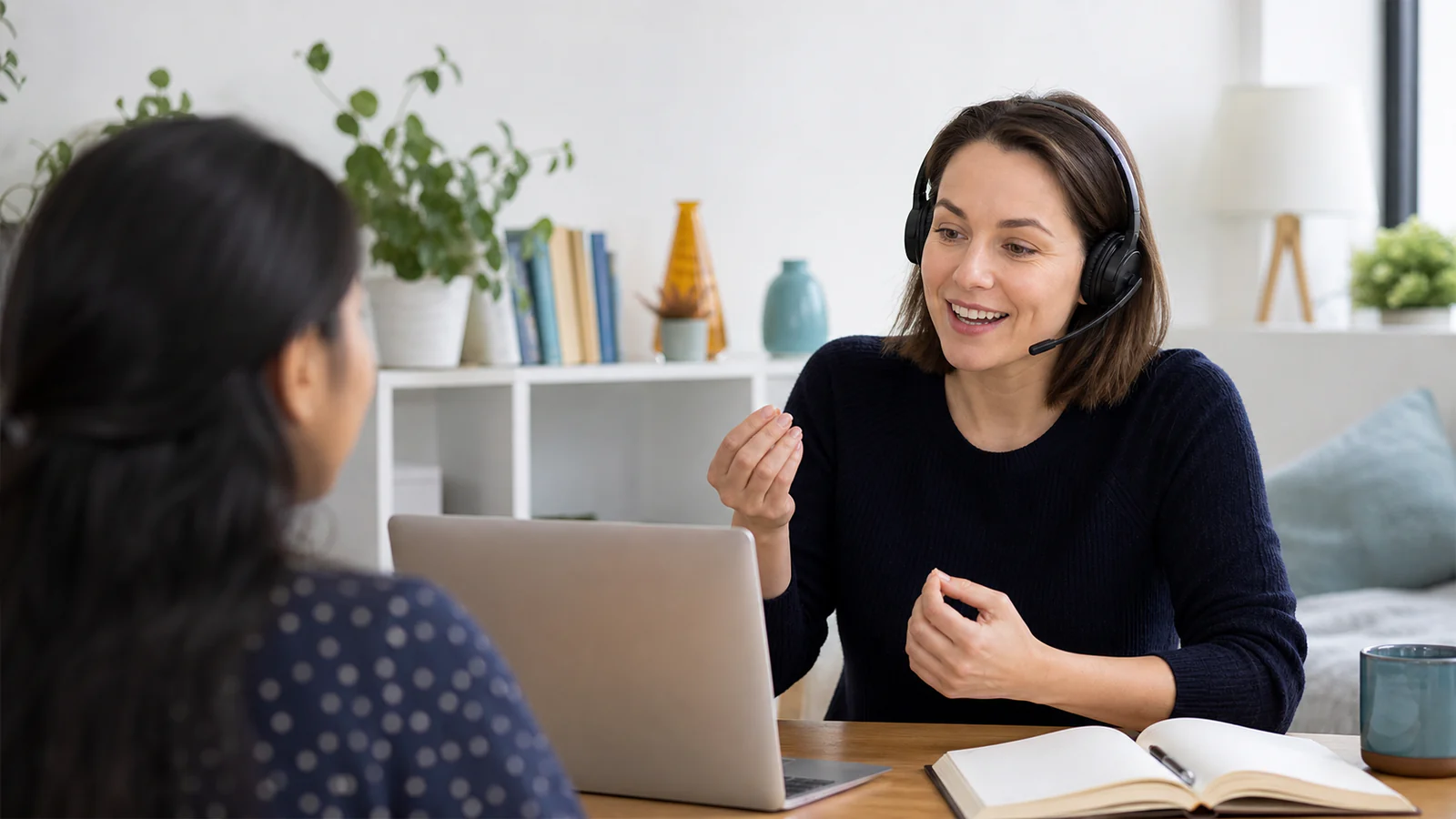 German tutor guiding a learner during an online class